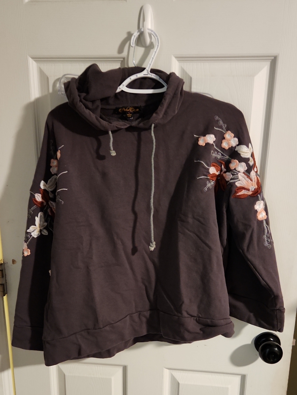 Charcoal Gray Embroidered Floral Oversized Crop Hoodie. Sleeve are wide/short
